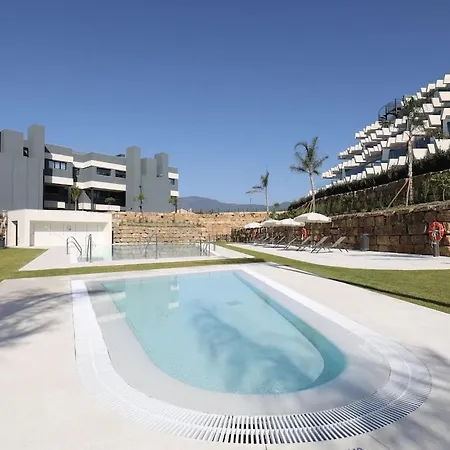 Apartment Luxury Located In On The Golden Mile Estepona